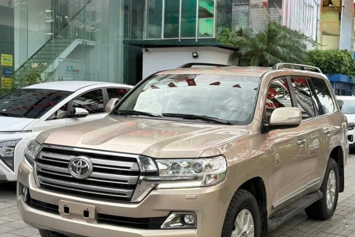 Toyota Land Cruiser 2016