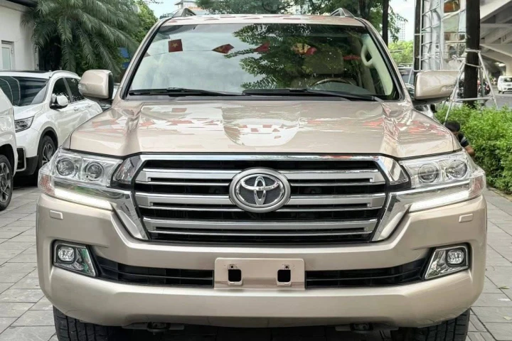Toyota Land Cruiser 2016