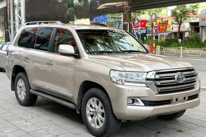 Toyota Land Cruiser 2016