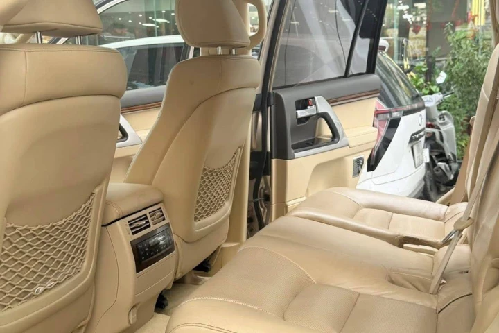 Toyota Land Cruiser 2016