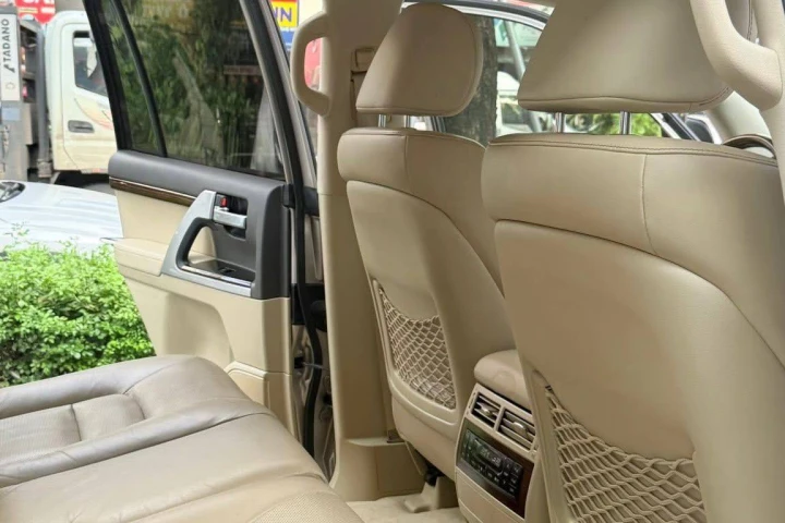 Toyota Land Cruiser 2016
