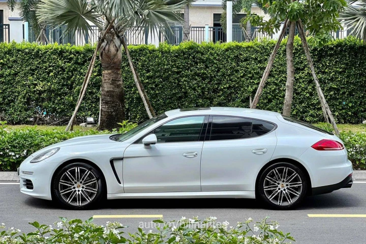 Porsche Panamera 2015