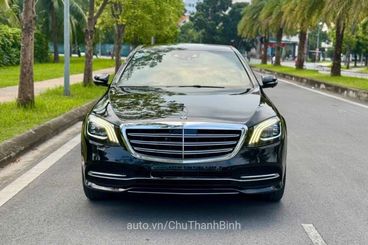 Mercedes-Benz S-Class 2020
