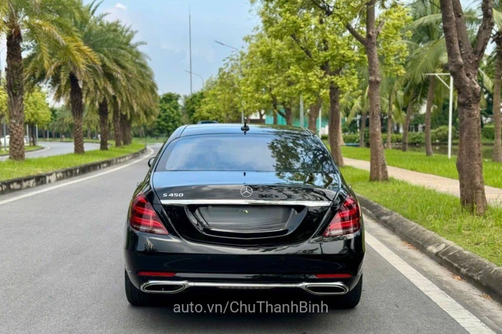 Mercedes-Benz S-Class 2020