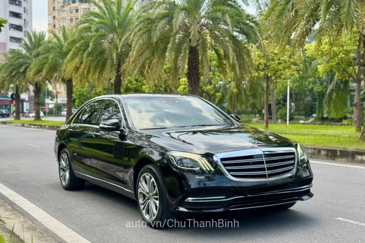 Mercedes-Benz S-Class 2020