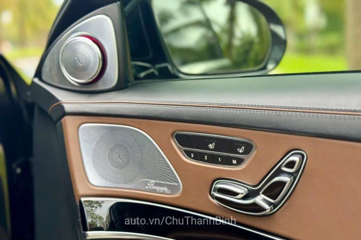 Mercedes-Benz S-Class 2020