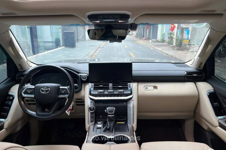 Toyota Land Cruiser 2024