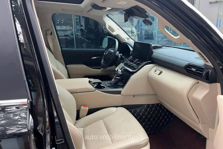 Toyota Land Cruiser 2024
