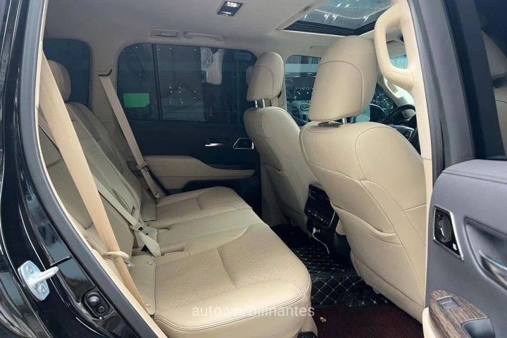 Toyota Land Cruiser 2024