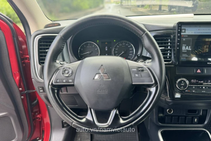 Mitsubishi Outlander 2019