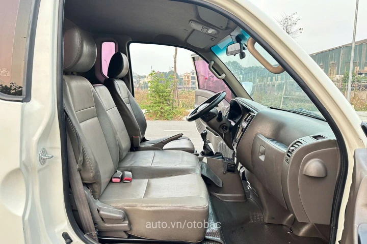 Hyundai Xe tải thùng 2015