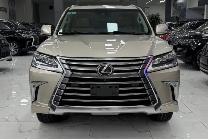 Lexus LX 2019