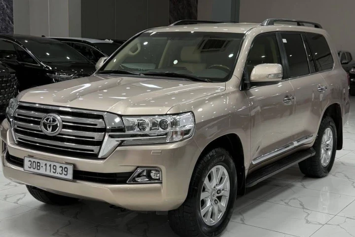 Toyota Land Cruiser 2016