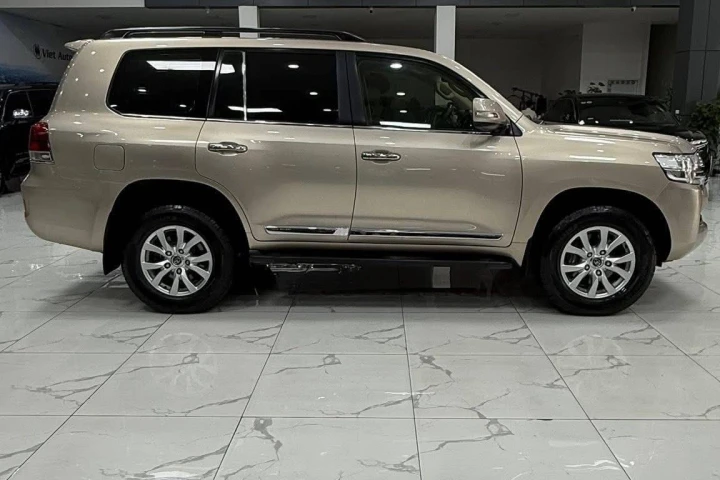 Toyota Land Cruiser 2016