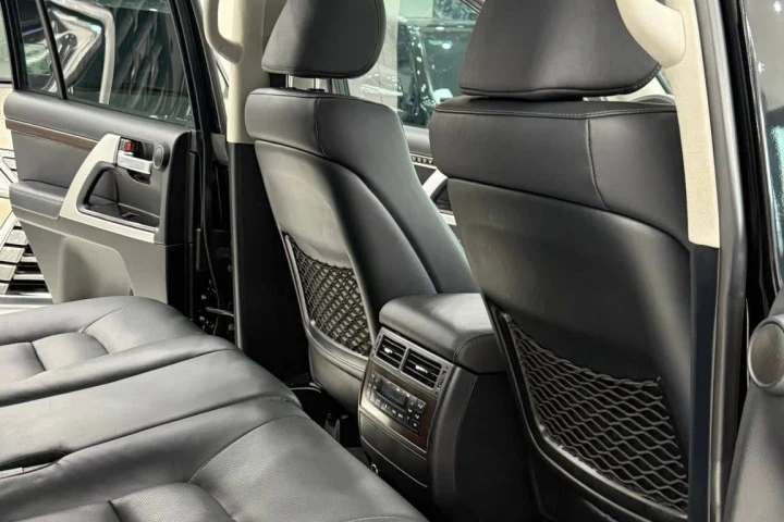 Toyota Land Cruiser 2020