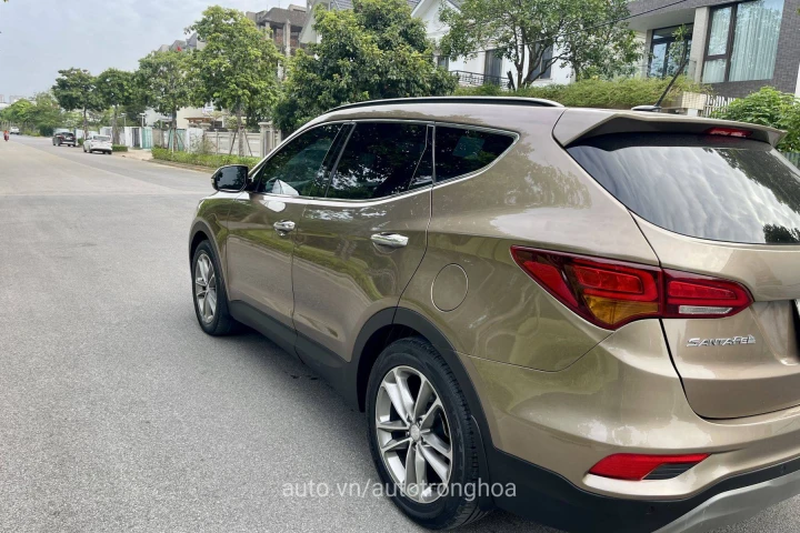 Hyundai Santa Fe 2016