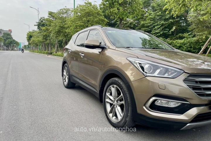 Hyundai Santa Fe 2016