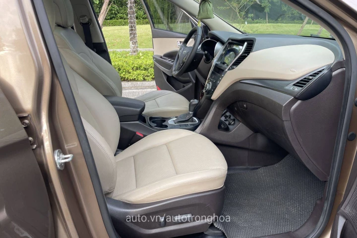 Hyundai Santa Fe 2016