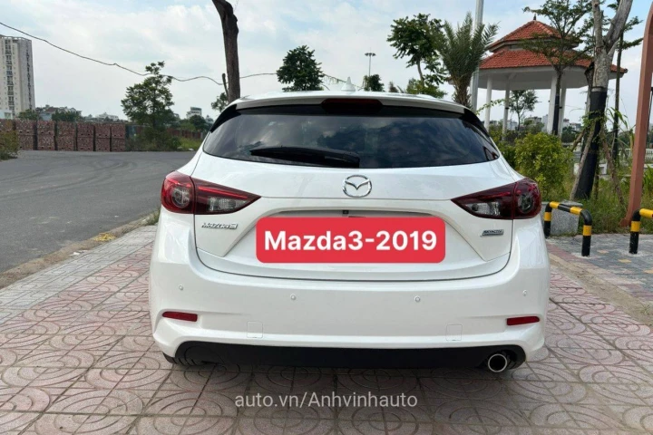 Mazda 3 2019