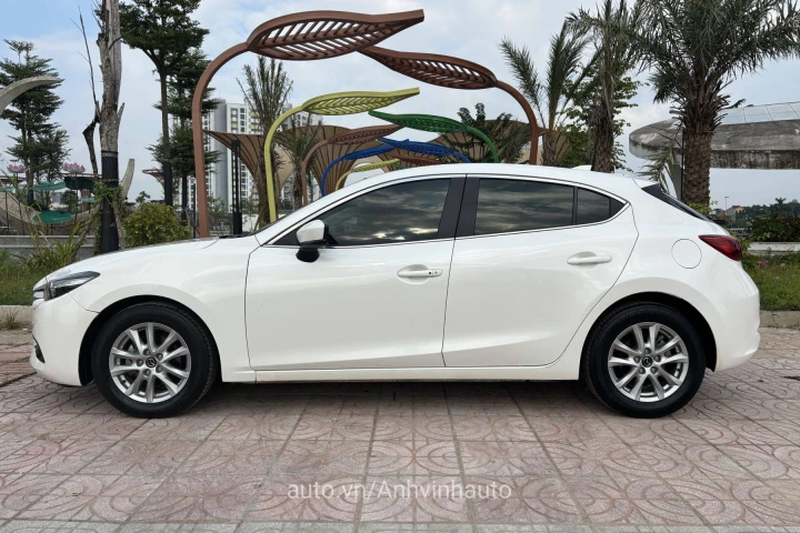 Mazda 3 2019