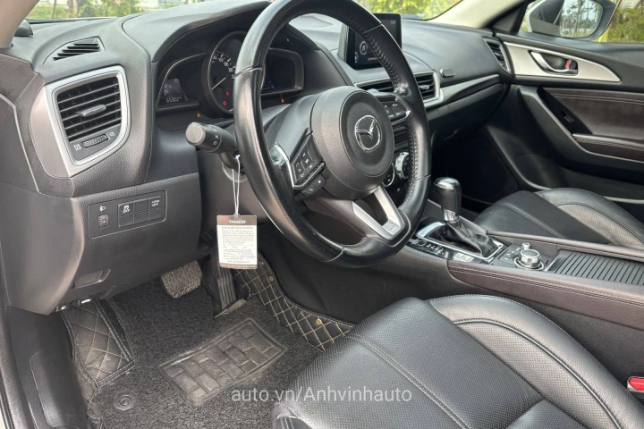 Mazda 3 2019