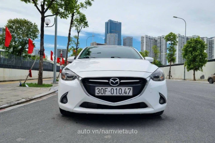 Mazda 2 2017