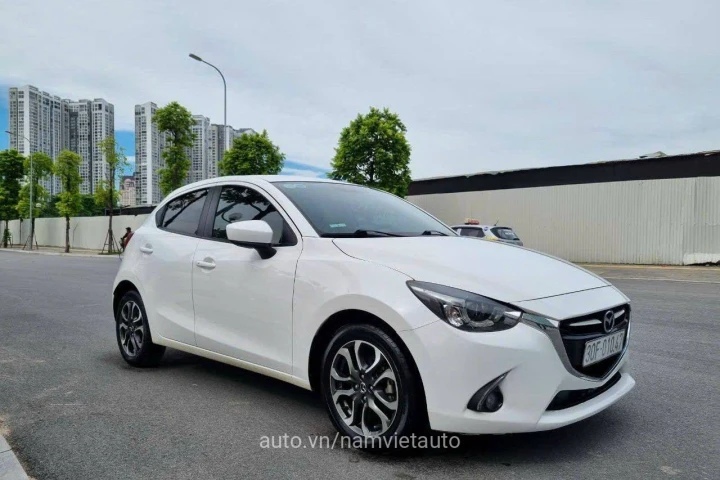 Mazda 2 2017