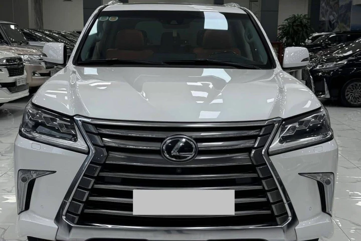 Lexus LX 2016