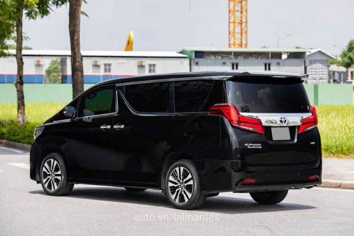 Toyota Alphard 2019