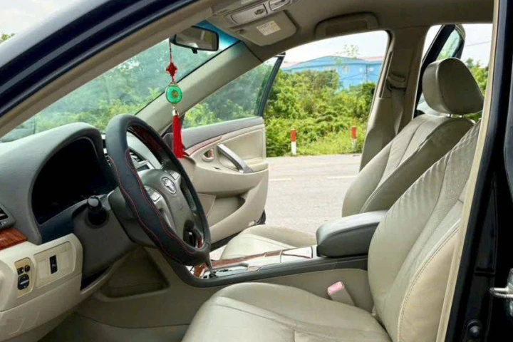 Toyota Camry 2010