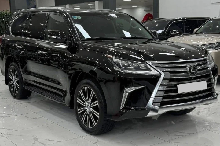 Lexus LX 2018