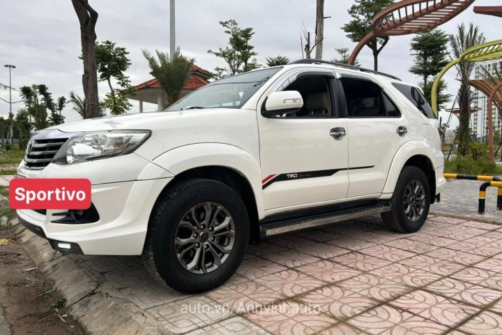 Toyota Fortuner 2016