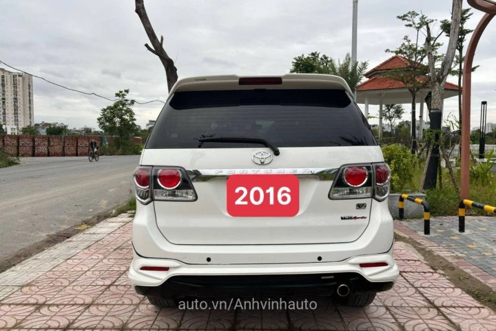 Toyota Fortuner 2016
