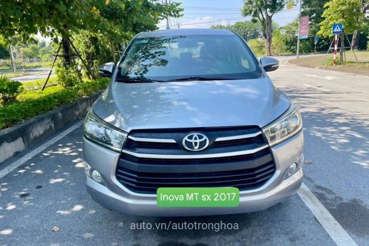 Toyota Innova 2017