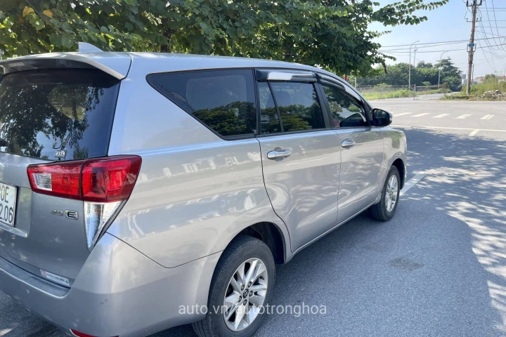 Toyota Innova 2017