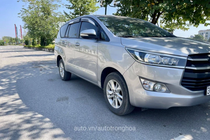 Toyota Innova 2017