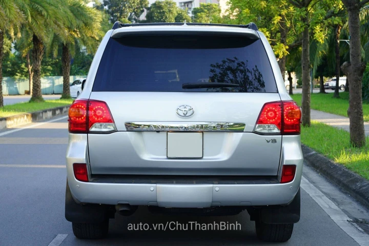 Toyota Land Cruiser 2014