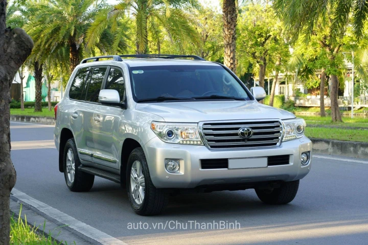 Toyota Land Cruiser 2014