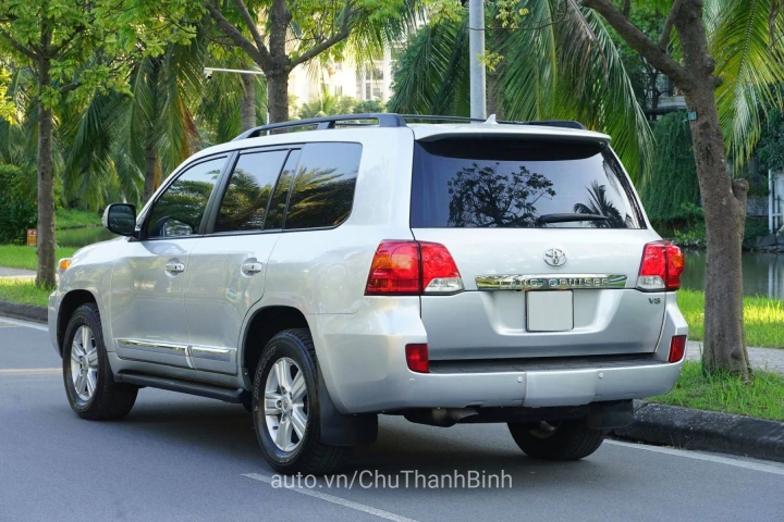 Toyota Land Cruiser 2014