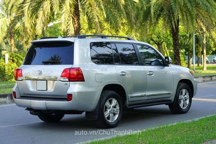 Toyota Land Cruiser 2014