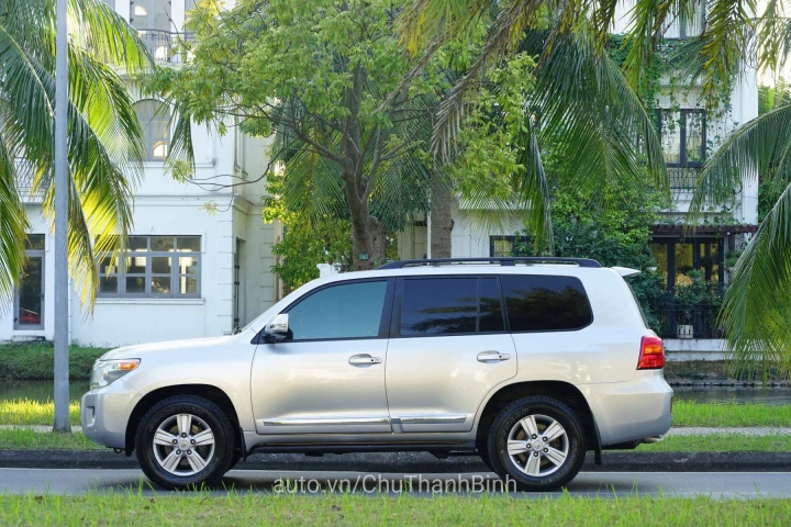 Toyota Land Cruiser 2014