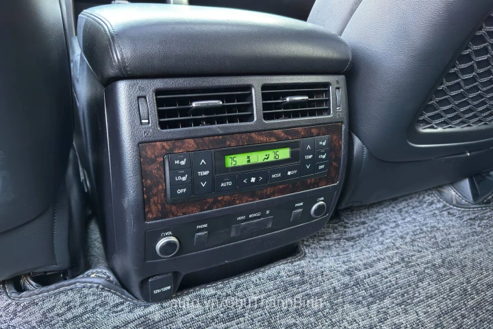 Toyota Land Cruiser 2014