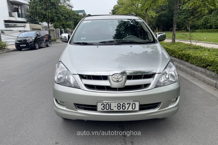 Toyota Innova 2008