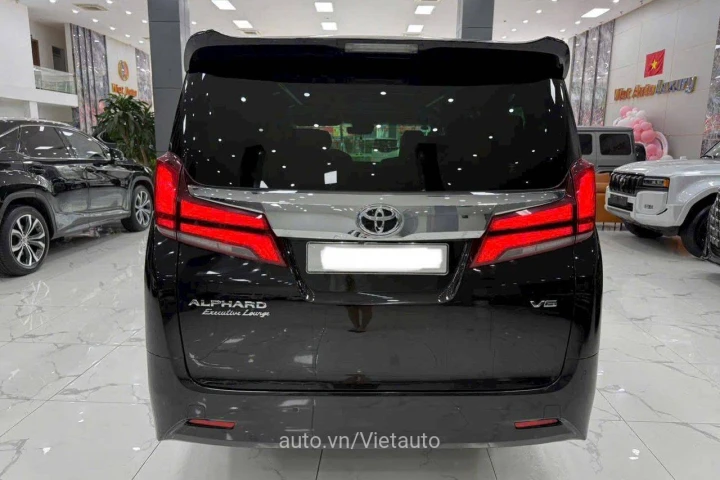 Toyota Alphard 2022