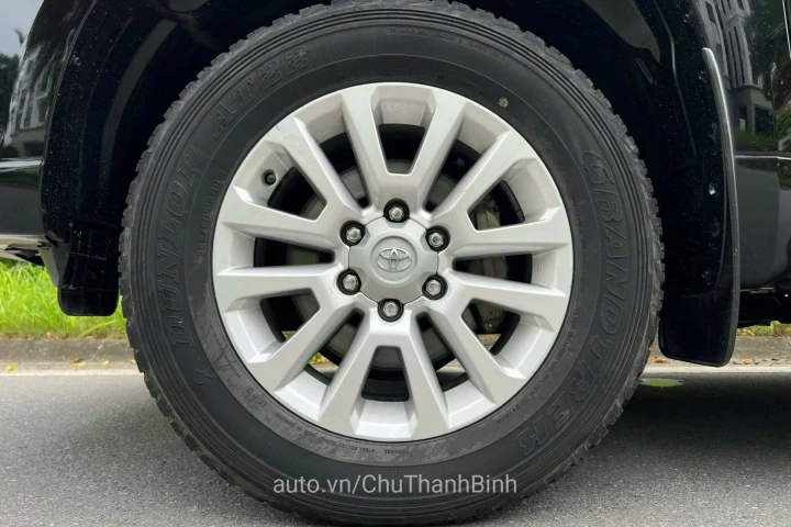 Toyota Land Cruiser Prado 2017