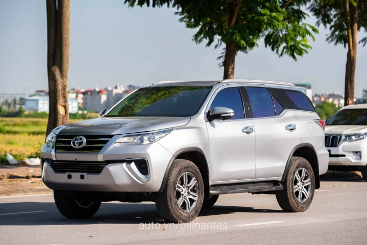 Toyota Fortuner 2016