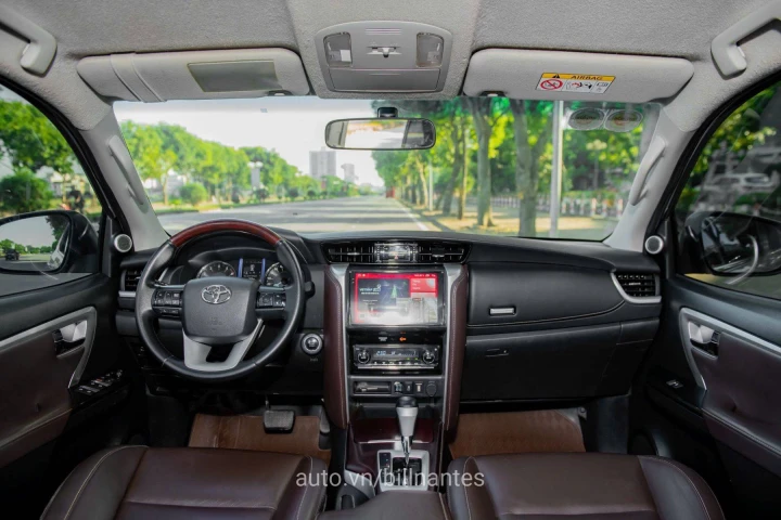 Toyota Fortuner 2016