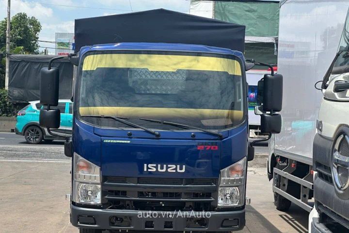 Isuzu Xe tải thùng 2025