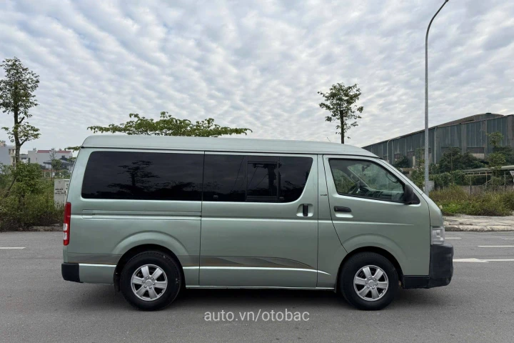 Toyota Hiace 2008