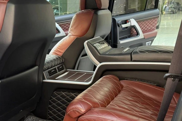 Toyota Land Cruiser 2020